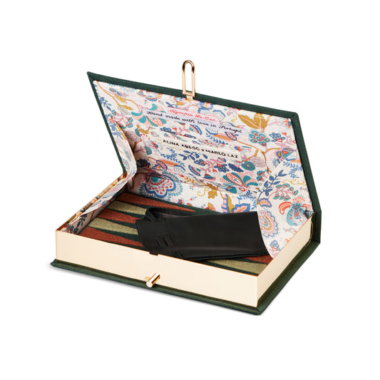 Alina_Abegg_Game_On_Aspen_Backgammon_Handbag_Open-mood
