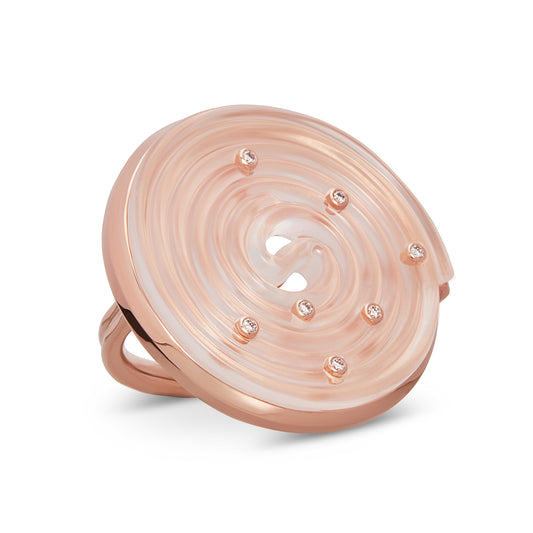 Alina_Abegg_Sugar_High_Licorice_Ring_Stoned_Rose_Gold_Milky_Quartz_Diamond