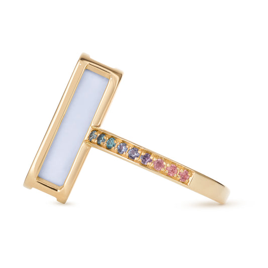 Alina_Abegg_Sugar_High_Pfefferminz_Ring_Grape_Stoned_Yellow_Gold_Lavender_Chalcedony_Multi_Colored_Sapphire_Side