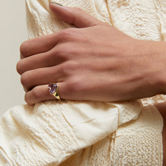 Love-lollipop-mini-ring-rose-gold-with-amethyst