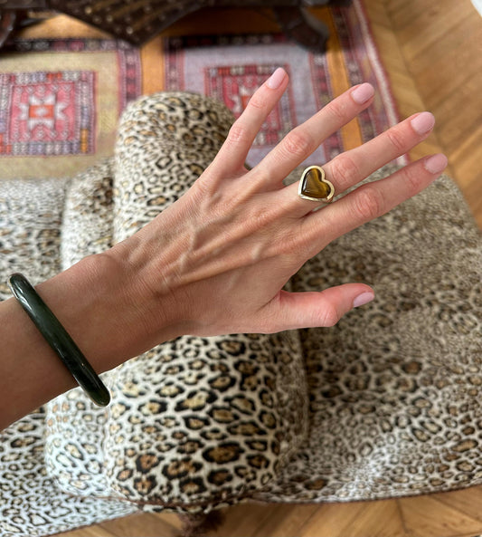 Love-lollipop-ring-yellow-gold-with-tiger-eye