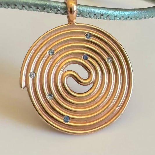 Sale Licorice pendant rose gold stoned with blue sapphires