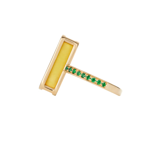 Pfefferminz_ring_lemon_yellow_gold_with_yellow_agate_and_tsavorite