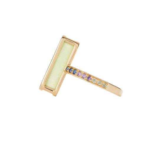 Pfefferminz_ring_mango_yellow_gold_with_lemon_chrysophrase_and_multi_colored_sapphire
