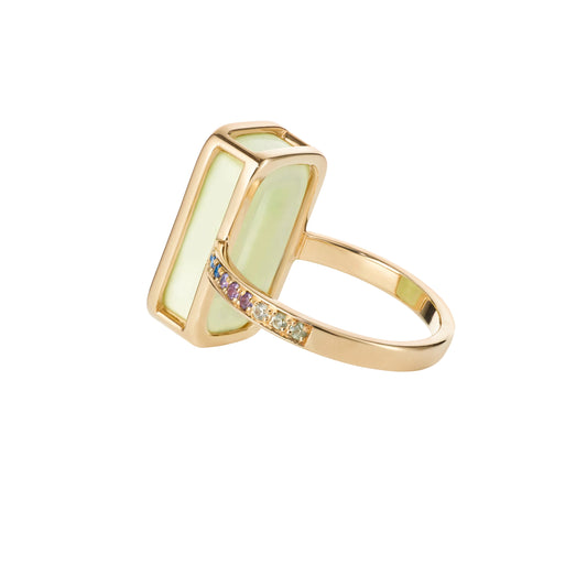 Pfefferminz_ring_mango_yellow_gold_with_lemon_chrysophrase_and_multi_colored_sapphire
