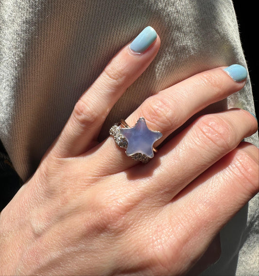 Starfish-bubble-mini-ring-stoned-yellow-gold-with-lavender-chalcedony-and-pink-sapphire