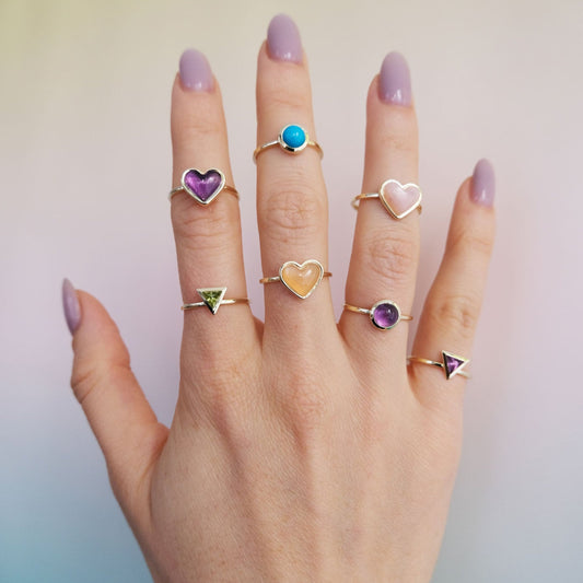 Triangle-sticker-ring-rose-gold-with-turquoise