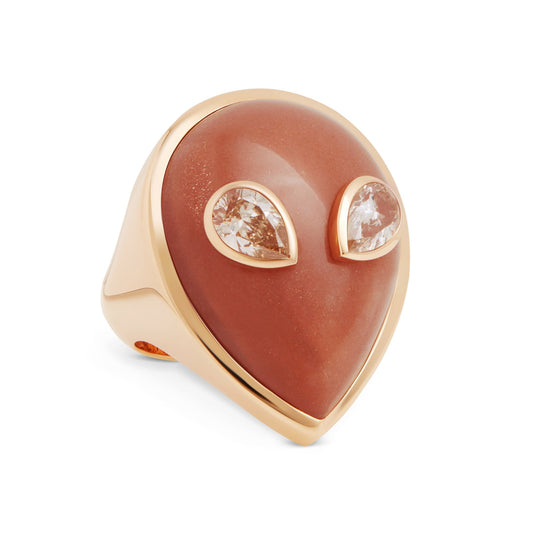 Alien-signature-ring-yellow-gold-with-orange-moonstone-and-diamond