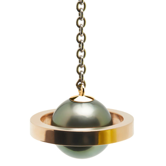 Saturn-hoops-rose-and-white-gold-with-tahitian-pearl-and-green-sapphire